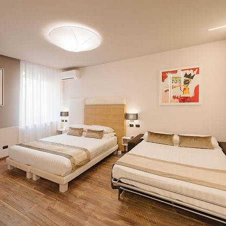 Etruska Luxury Trastevere Guesthouse Рим Екстериор снимка