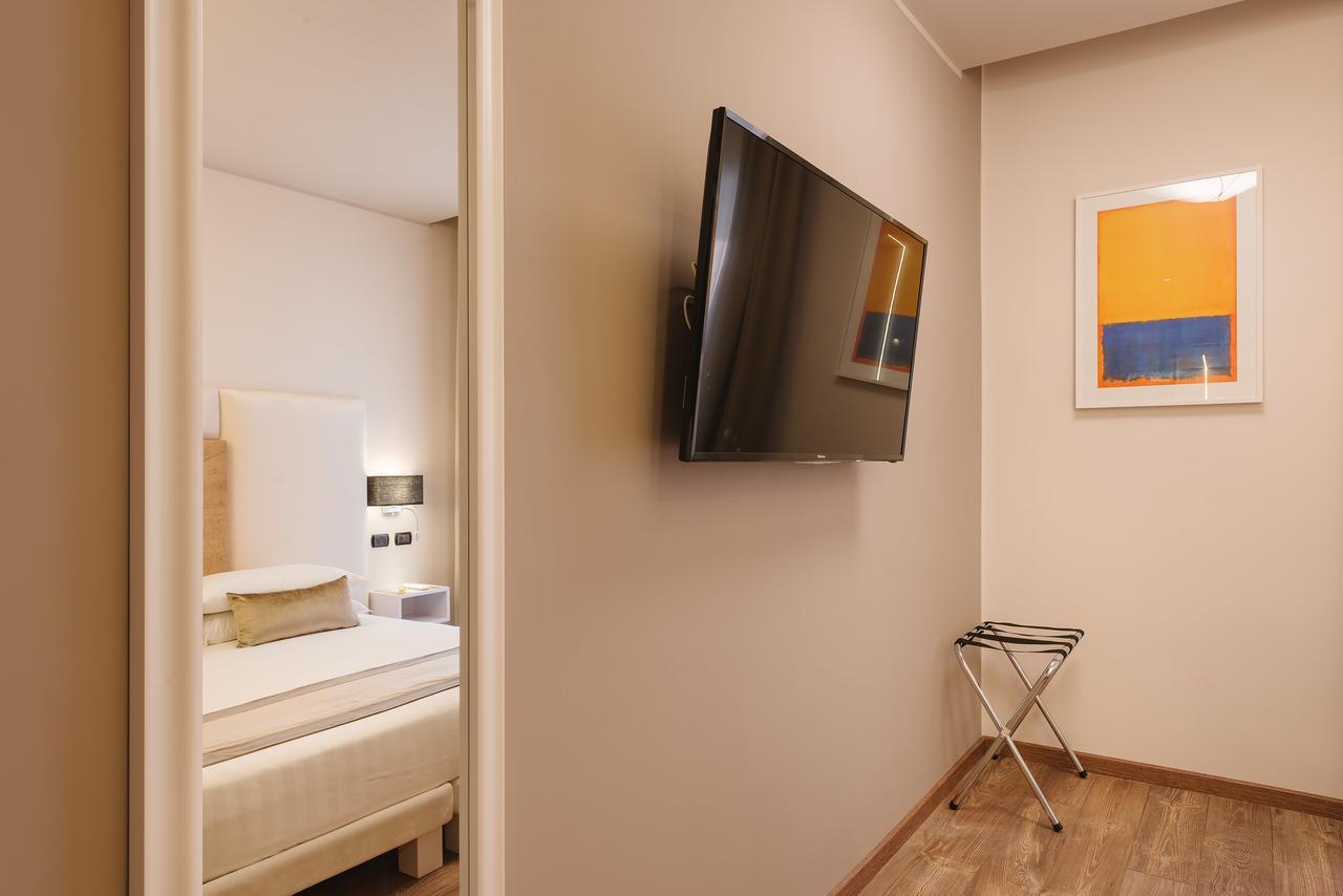 Etruska Luxury Trastevere Guesthouse Рим Екстериор снимка