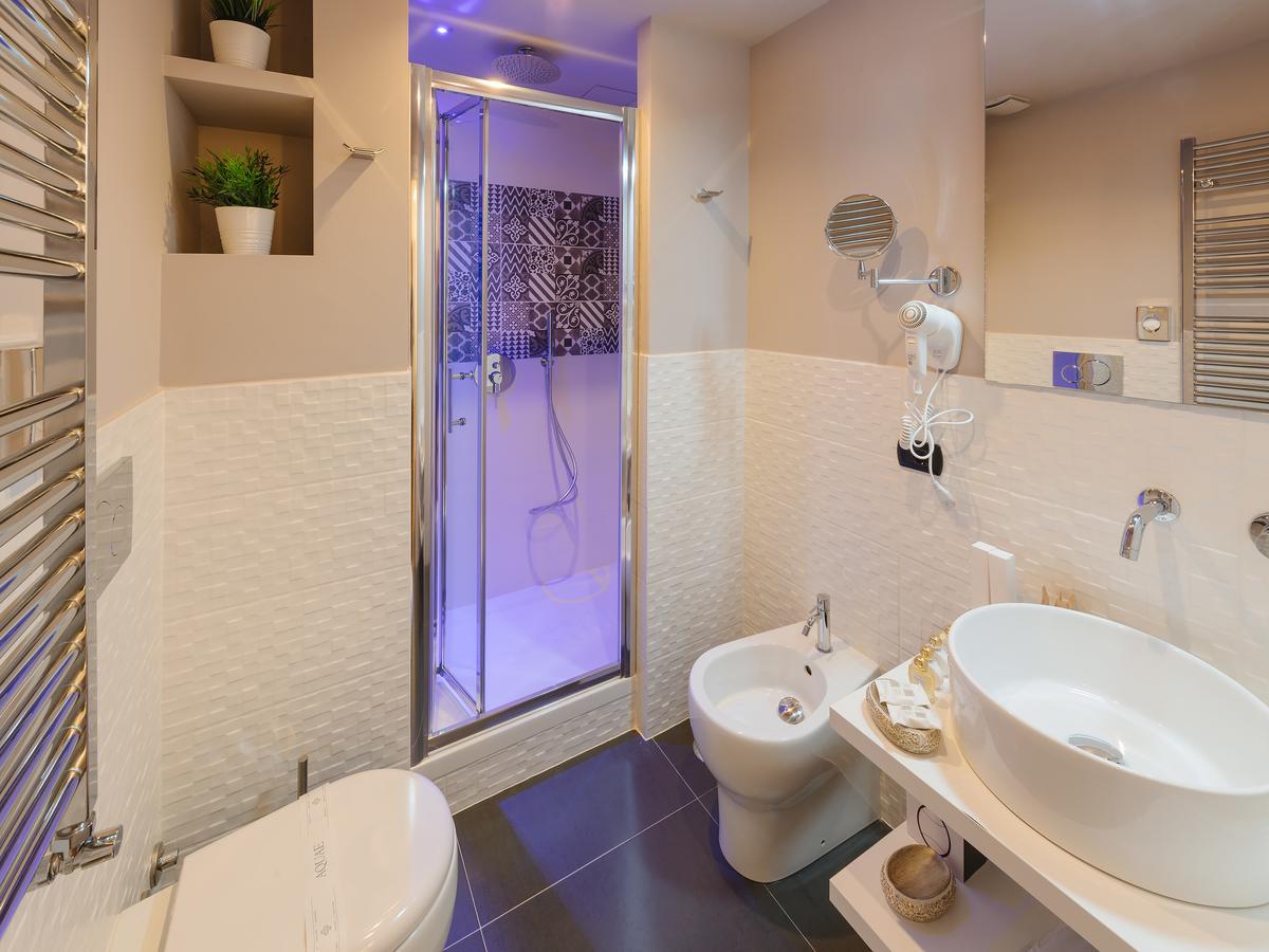 Etruska Luxury Trastevere Guesthouse Рим Екстериор снимка